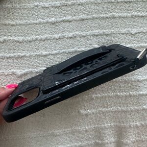 Walli black leopard 12 pro max magnetic